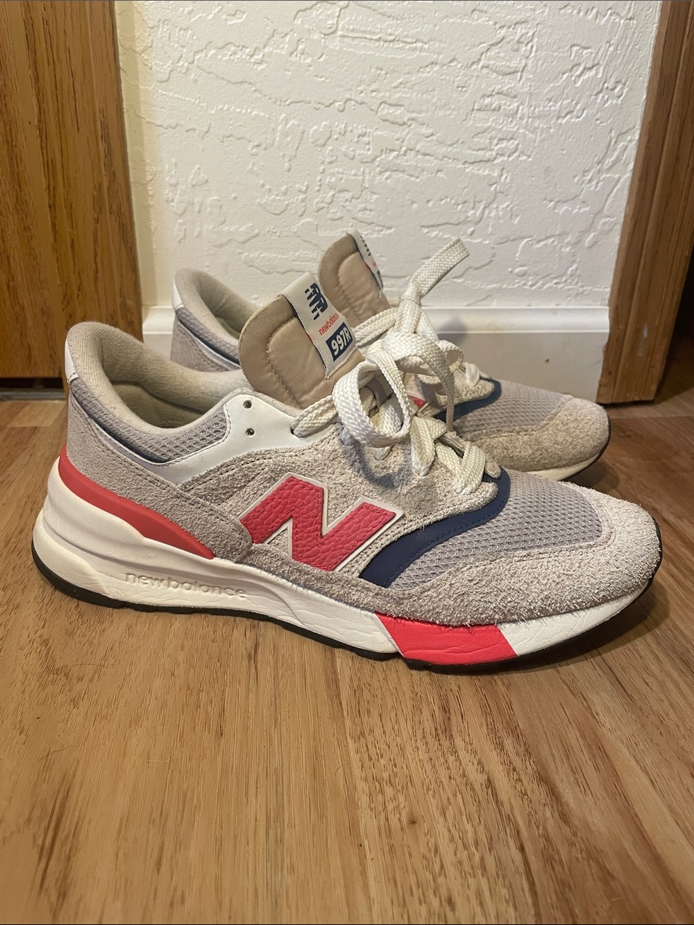 New Balance 997R Sneakers in Light Gray with coral/red and Navy Accents size 10